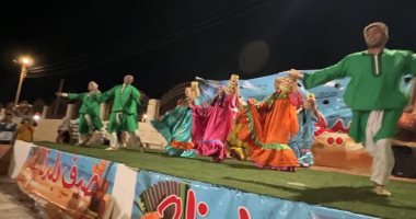 عروض مهرجان صيف بلدنا 2.. فرقة كفر الشيخ للفنون الشعبية تحيي ليل مصيف بلطيم