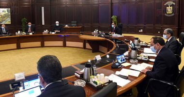 بدء اجتماع مجلس الوزراء بمقر الحكومة بالعلمين الجديدة