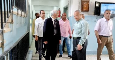 استعدادًا للشتاء.. جامعة أسيوط تغير السخانات الكهربائية بالمدينة الجامعية