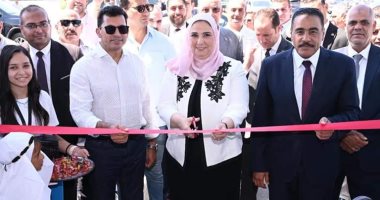 وزيرا التضامن والشباب ومحافظ مطروح يفتتحون معرض ديارنا للحرف التراثية بالعلمين