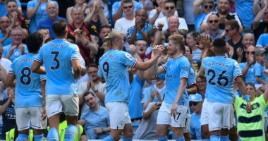 مانشستر سيتي يعتلى صدارة الدوري الإنجليزي مبكرا برباعية فى بورنموث.. فيديو