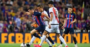برشلونة يفتتح مشواره في الدوري الإسباني بتعادل مخيب مع رايو فاليكانو