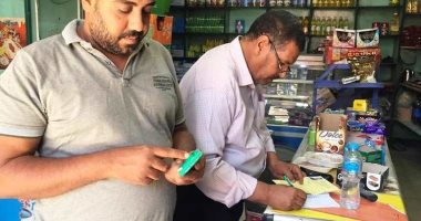 تحرير 2535 محضرا فى حملات تموينية على أسواق سوهاج خلال شهر.. صور