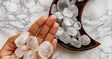 3 أحجار كريمة تساعدك فى التخلص من الوزن الزائد.. الأباتيت الأزرق أقواها