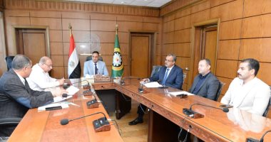 محافظ الدقهلية يبحث تطوير المناطق غير المخططة ببلقاس بتكلفة 54 مليون جنيه