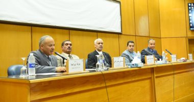 ورشة عمل لتنمية مهارات الموظفين بمجال الإشراف والإقامة بالمدن الجامعية بأسيوط