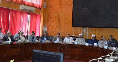 محافظة الإسماعيلية تبدأ إجراءات ترشيد الطاقة بجميع المنشآت الحكومية