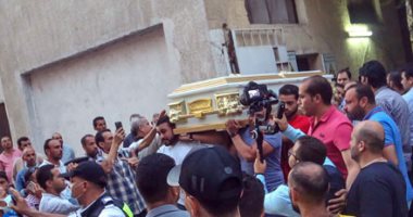 نقل 21 جثمانا من ضحايا حريق كنيسة "أبوسيفين" من مستشفى إمبابة إلى مكان الصلاة