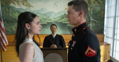 اتهامات بالعنصرية.. أزمة جديدة تواجهها نتفليكس بفيلمها الجديد Purple Hearts