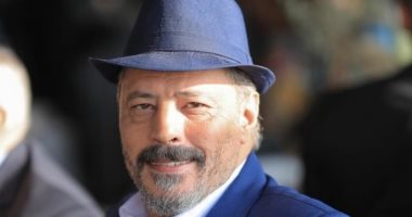عمرو عبد الجليل في نزلة السمان بسبب "الضاحك الباكى"