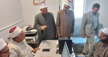 رئيس "الأقصر الأزهرية" يشهد ختام اختبارات محفظى القرآن الكريم برواق الأقصر.. صور