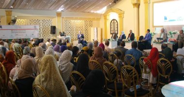 الصعيد يحتفى باستضافة مصر لقمة التغيرات المناخية بحملة ميثاق شرف المناخ.. صور