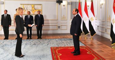 الوزراء الجدد يؤدون اليمين الدستورية أمام الرئيس السيسى