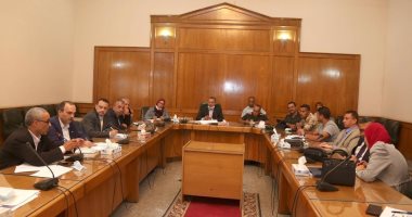 الرى تناقش موقف المسار الناقل لمياه الصرف الزراعى لاستصلاحات جنوب محور الضبعة