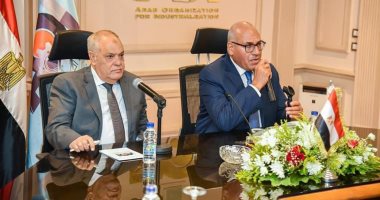 رئيس العربية للتصنيع يجتمع بالرئيس السابق ويقدم له الشكر 