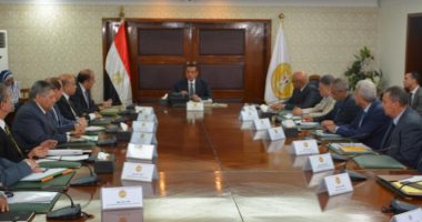وزير التنمية المحلية: تحسين خدمات المواطنين والتواصل معهم على رأس الأولويات