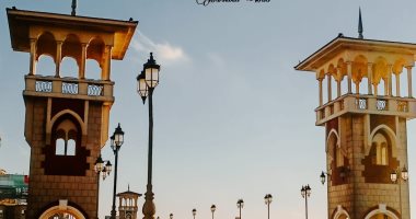 "محمود" يشارك بصور فوتوغرافية تبرز جمال شوارع الإسكندرية