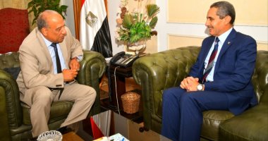 وزير قطاع الأعمال العام يستقبل محافظ الغربية لبحث مشروعات الوزارة بالمحافظة