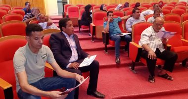 ندوة تثقيفية حول التأمين الصحى الشامل بجهاز مدينة طيبة الجديدة بالأقصر.. صور