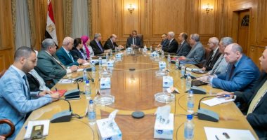 وزير الإنتاج الحربى: نعمل على تعميق التصنيع المحلى وتوطين أحدث تكنولوجيات