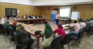محافظ أسيوط يكشف خطة مواجهة الهجرة غير النظامية فى القرى.. تعرف عليها