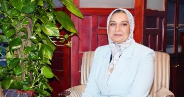 غادة فاروق قائماً بعمل نائب رئيس جامعة عين شمس لشئون خدمة المجتمع 