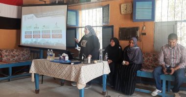 "القومى للمرأة" يستكمل أنشطة وبرامج توعية المواطنين فى قرى "حياة كريمة" بأسوان