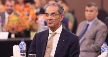 وزير الاتصالات يعلن إطلاق خدمات "التوقيع والختم الإلكترونى" للشركات والأفراد