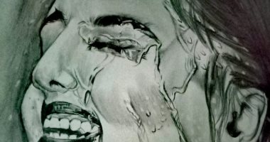 "وفاء" تشارك صحافة المواطن بموهبتها فى الرسم
