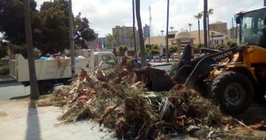 ضبط 65 حالة إشغال متنوع ورفع 30 طن مخلفات وسط الإسكندرية.. صور