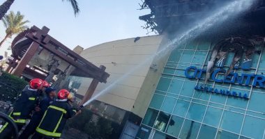 ارتفاع عدد الإصابات إلى 5 أشخاص فى حريق كارفور بالإسكندرية
