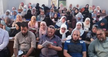  بعد انطلاقها فى الجامع الأزهر.. لأول مرة بدء الدراسة المباشرة برواق العلوم الشرعية والعربية في 9 محافظات.. أكثر من 47 ألفا تقدموا للدراسة.. والمشرف العام: هدية الأزهر الثانية للمصريين بعد رواق الطفل