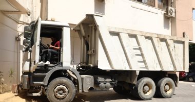 نظافة القاهرة تبدأ تركيب GPS بسياراتها لمراقبتها والتحكم فيها عن بعد