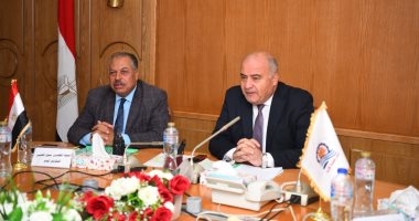 محافظ قنا يعلن انطلاق المبادرة الوطنية للمشروعات الخضراء والذكية