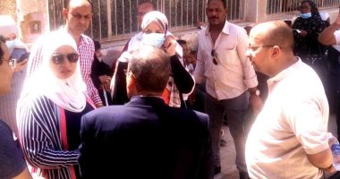 نائب محافظ أسوان تتفقد المقر الجديد للعيادات الشاملة