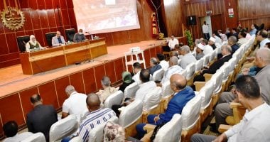 محافظ أسوان: زيادة اعتمادات خطة العام المالى الحالى بنسبة 33% عن الماضى