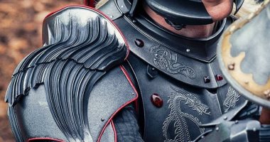 التنين واللغة الفالارية حاضران بقوة فى House of the Dragon.. صور