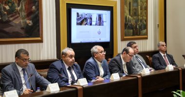 وزير الصحة يترأس اجتماع مجلس إدارة صندوق مواجهة الطوارئ الطبية