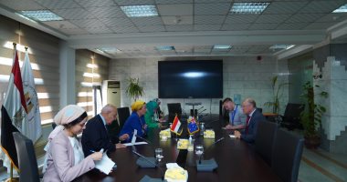 وزيرة البيئة تلتقى سفير أستراليا بالقاهرة فى زيارة وداع لانتهاء فترة عمله بمصر