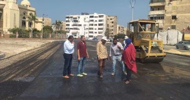 قطار تطوير المناطق القديمة يصل منطقة قبضايا بحى الزهور فى بورسعيد 