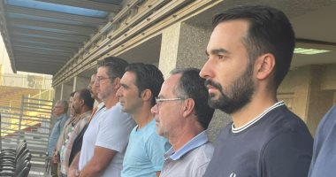 فيتوريا وجهاز المنتخب في مباراة المقاولون و فاركو بالدورى.. صور 