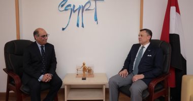 وزير الآثار يجتمع مع رئيس هيئة تنشيط السياحة لمناقشة خطط الترويج للمقصد المصرى