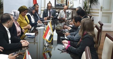 تنسيقية شباب الأحزاب تستضيف أعضاء المبادرة الوطنية للمشروعات الخضراء الذكية