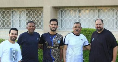 "شيكا" يغادر معسكر أسوان ويطالب بفسخ التعاقد