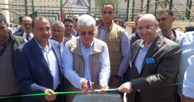 وزير التعليم العالى ورئيس جامعة بنى سويف يفتتحان ملعب الجامعة