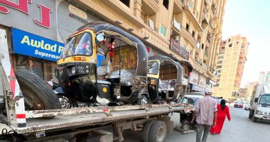 مصادرة 8 مركبات توك توك وسحب 30 رخصة قيادة فى حملة مرورية بالمحلة