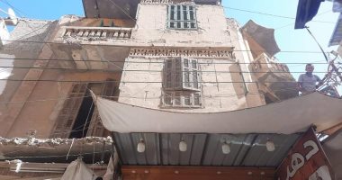 إخلاء إدارى لعقارين لتشكيلهما خطورة داهمة بنطاق حى غرب المنصورة