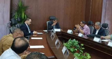 نائب محافظ دمياط يشهد اجتماع مجلس الجامعة لمناقشة مشروعات خدمة المجتمع