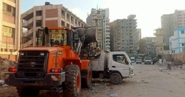 رفع 85 طن قمامة ومخلفات بميادين حي المنتزه ثان بالإسكندرية