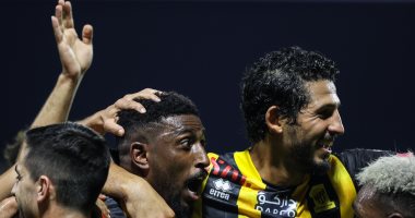 بمشاركة حجازى وطارق حامد.. الاتحاد يتخطى العدالة 3-0 فى الدوري السعودي